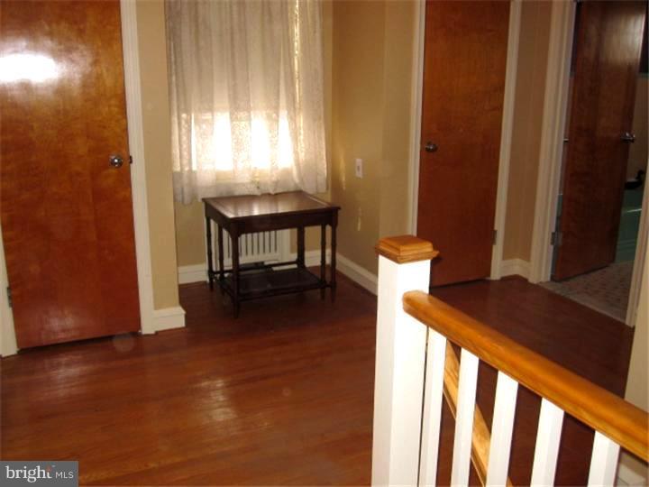 1387 Meetinghouse Road Huntingdon Valley, PA 19006 - Photo 11 of 20 Hallway