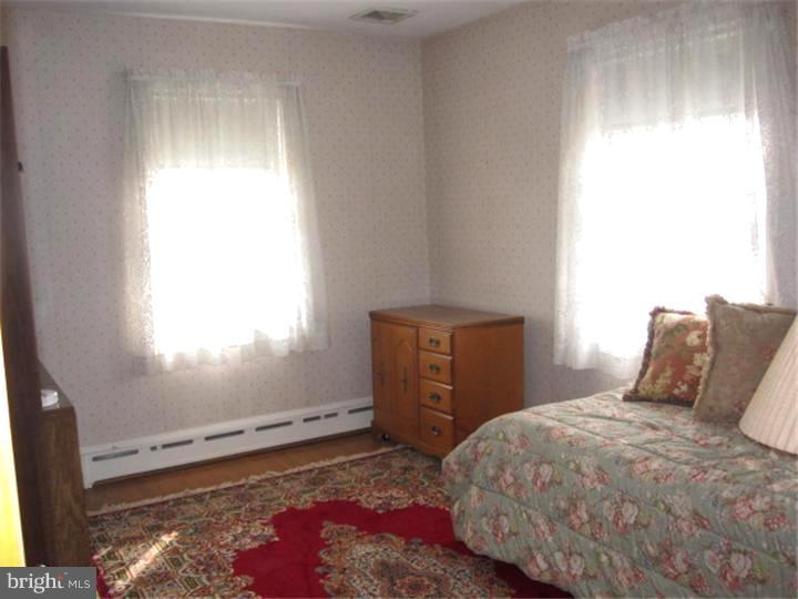 1387 Meetinghouse Road Huntingdon Valley, PA 19006 - Photo 16 of 20 Bedroom 3