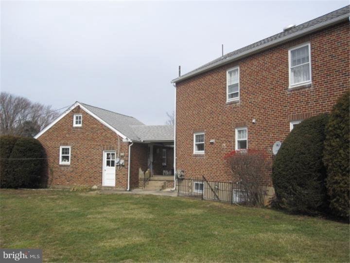 1387 Meetinghouse Road Huntingdon Valley, PA 19006 - Photo 19 of 20 Exterior Back
