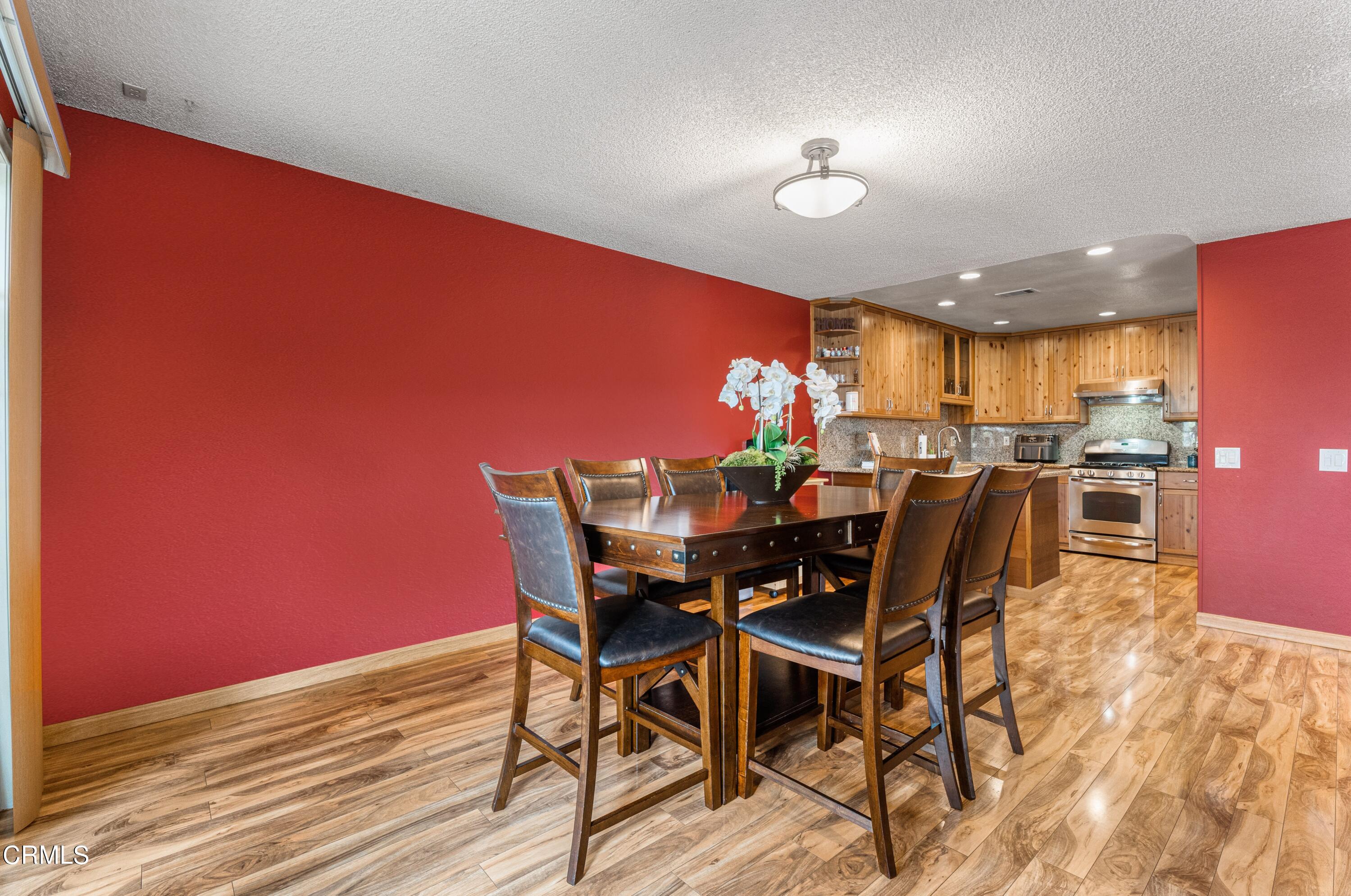 5062 Creekside Road Camarillo, CA 93012 - Photo 6 of 35 5