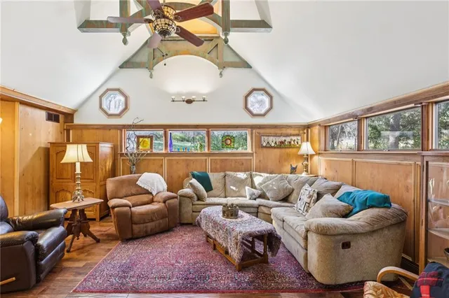 $873,900 | 4101 East 100th Terrace, Kansas City, MO 64137