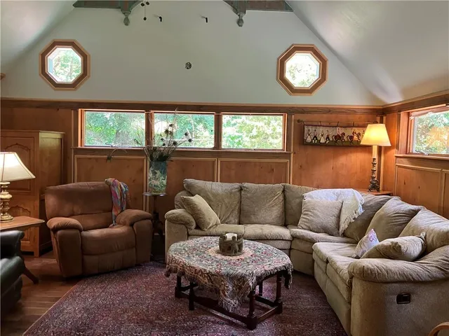 $874,500 | 4101 East 100th Terrace, Kansas City, MO 64137