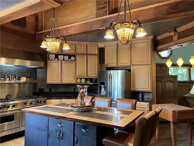 $874,500 | 4101 East 100th Terrace, Kansas City, MO 64137