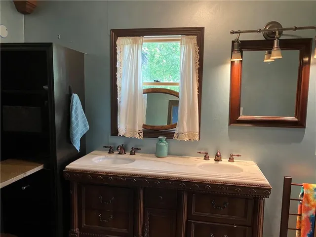 $874,500 | 4101 East 100th Terrace, Kansas City, MO 64137