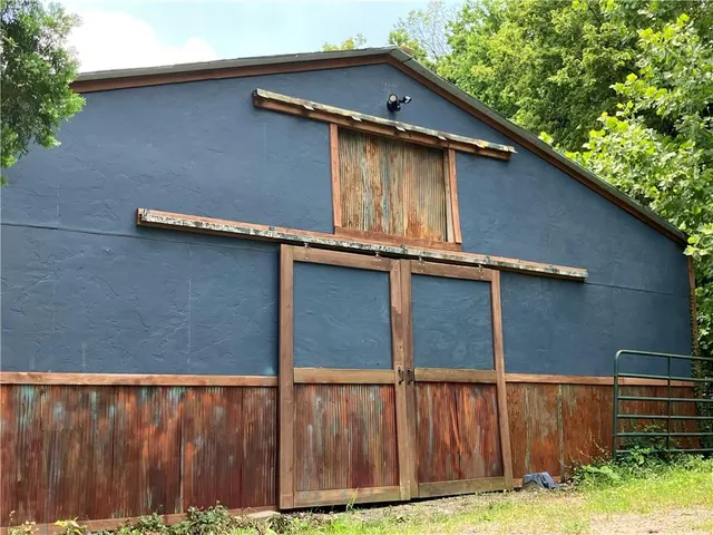 $874,500 | 4101 East 100th Terrace, Kansas City, MO 64137