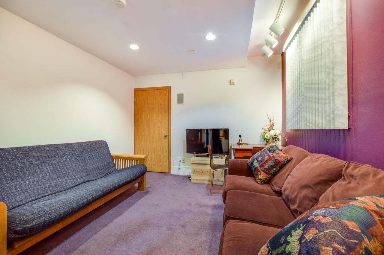 121 South Hamilton Street, Unit 202 Madison, WI 53703 - Photo 32 of 33