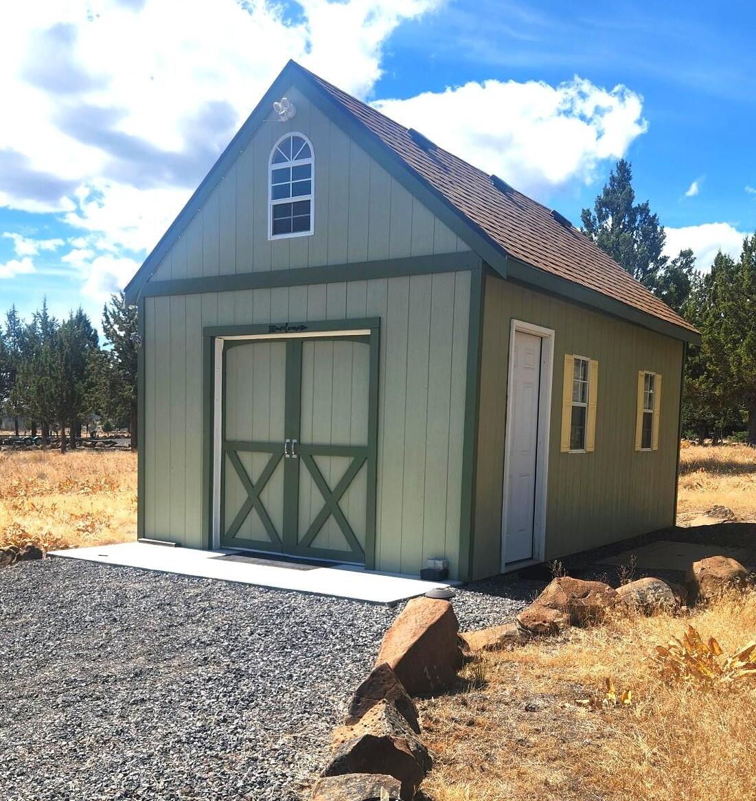 13422 Southwest Airfield Lane Culver, OR 97734 - Photo 32 of 42 13422AirfieldAtteberryBunkhouse