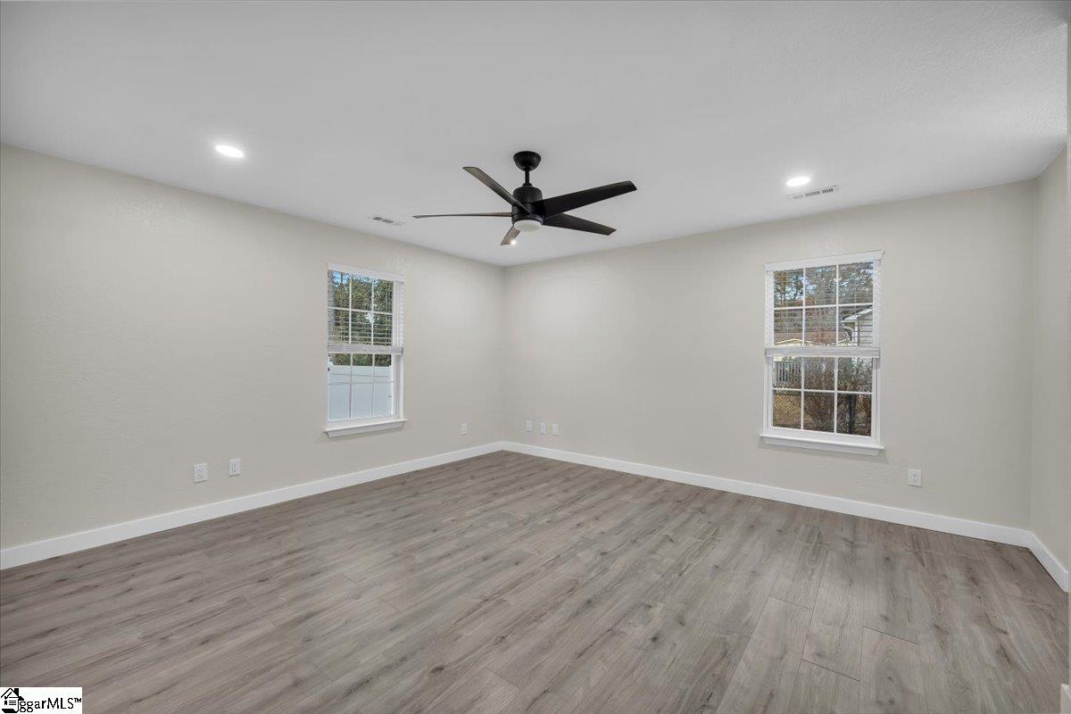 1841 Hudson Road Greenville, SC 29615 - Photo 15 of 38