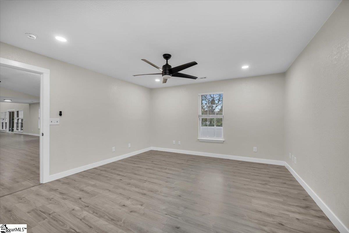 1841 Hudson Road Greenville, SC 29615 - Photo 16 of 38