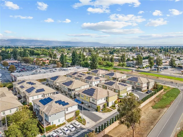 a view of entryway with a lot of stuff