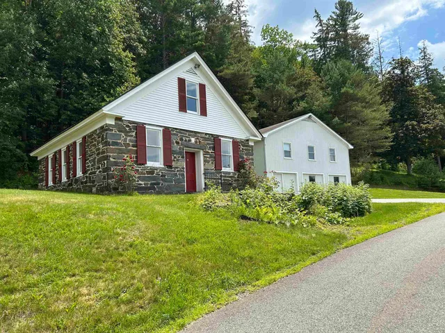 $598,000 | 33 Sunset Hill Road, Randolph, VT 05060