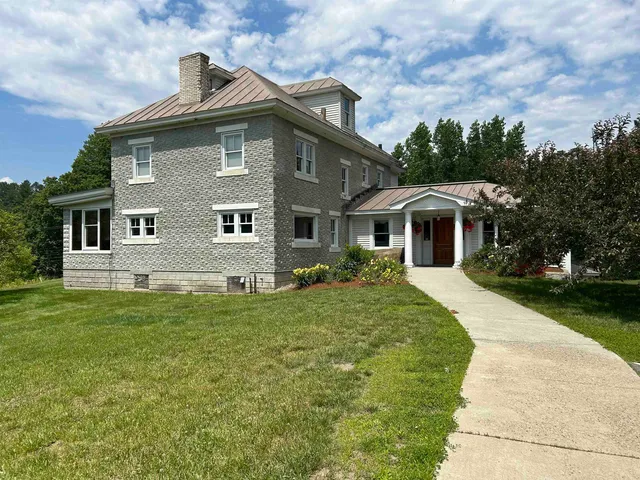 $598,000 | 33 Sunset Hill Road, Randolph, VT 05060