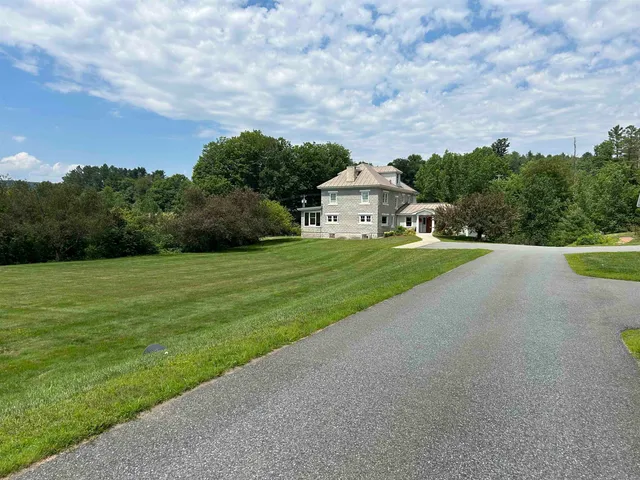 $598,000 | 33 Sunset Hill Road, Randolph, VT 05060