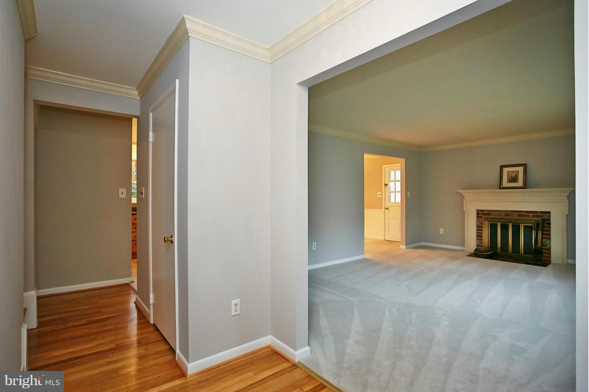 1933 Foxhall Road McLean, VA 22101 - Photo 4 of 30 Interior (General)