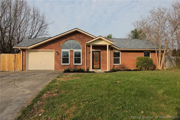 $229,900 | 599 South Susan Way, Pekin, IN 47165