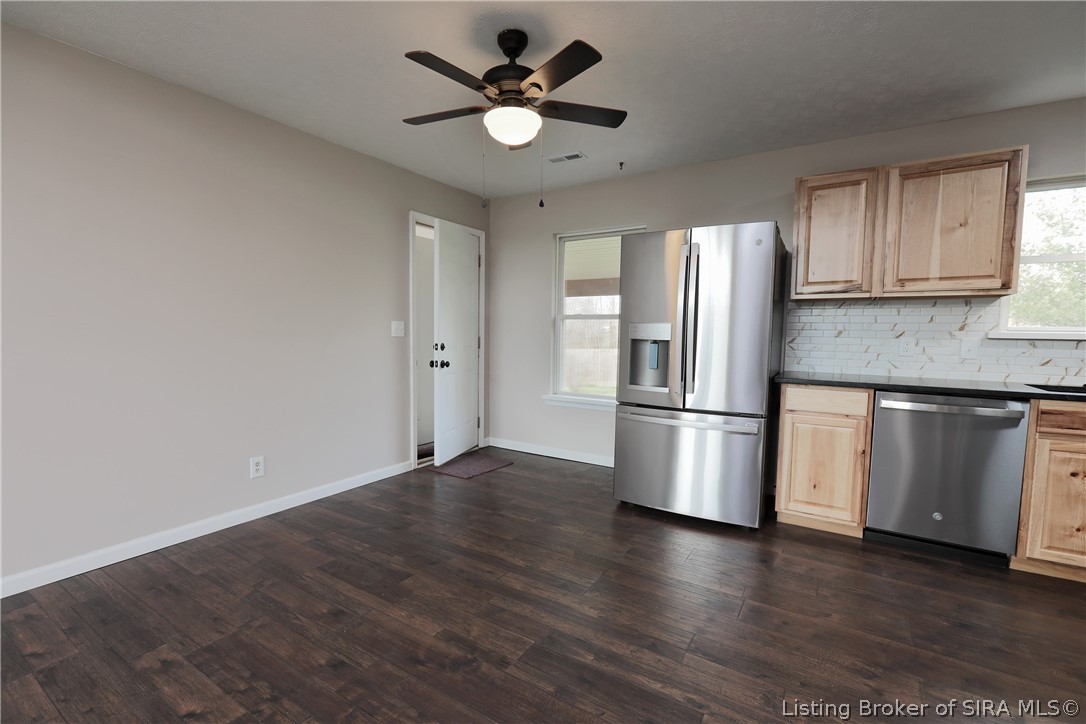 599 South Susan Way Pekin, IN 47165 - Photo 12 of 43