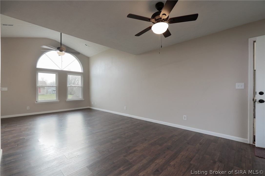 599 South Susan Way Pekin, IN 47165 - Photo 13 of 43
