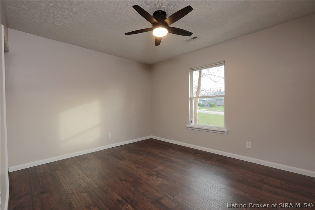 599 South Susan Way Pekin, IN 47165 - Photo 27 of 43
