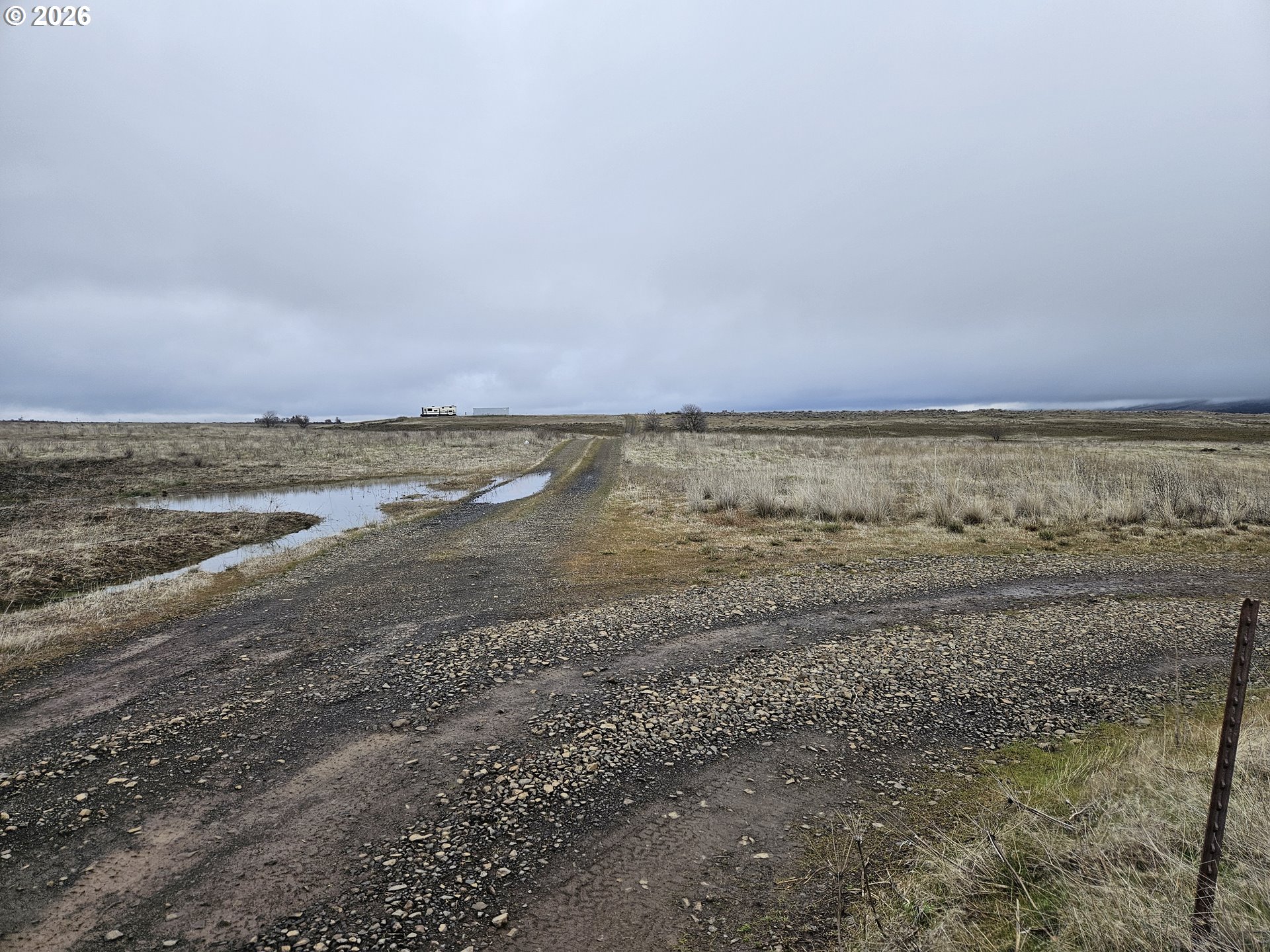 44 Dightons Lane Goldendale, WA 98620 - Photo 3 of 15 a view of an ocean beach and beach