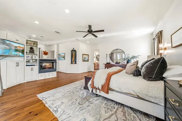 $4,693,600 | 887 Hcr 3110 Street North, Abbott, TX 76621