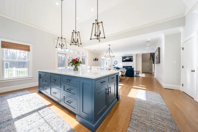 $1,950,000 | 67 Fire Station Road, Osterville, MA 02655