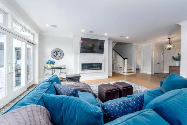 $1,950,000 | 67 Fire Station Road, Osterville, MA 02655