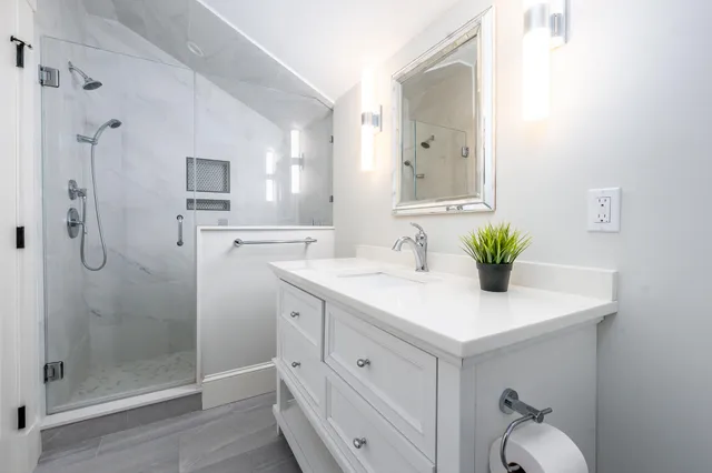 $1,950,000 | 67 Fire Station Road, Osterville, MA 02655