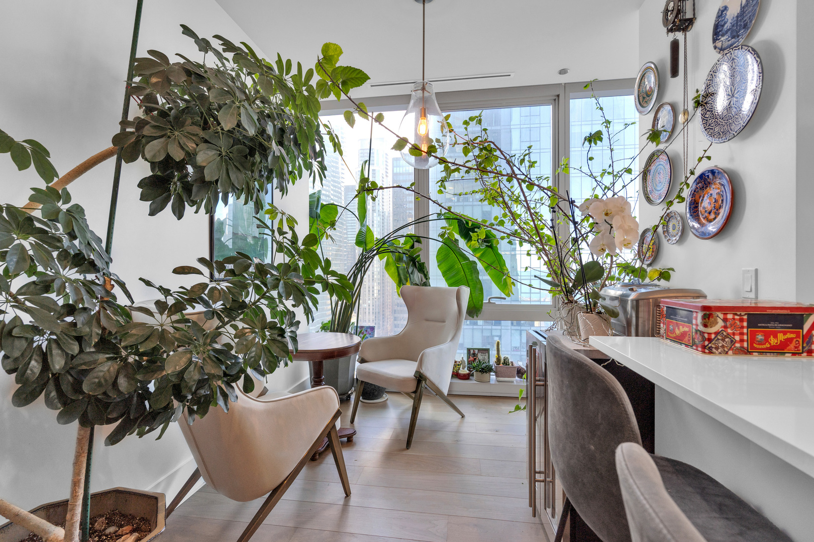 363 East Wacker Drive, Unit 1402 Chicago, IL 60601 - Photo 11 of 75