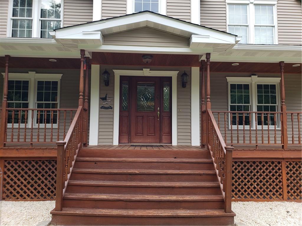 542 Stoneboro Road Grove City, PA 16127 - Photo 2 of 17