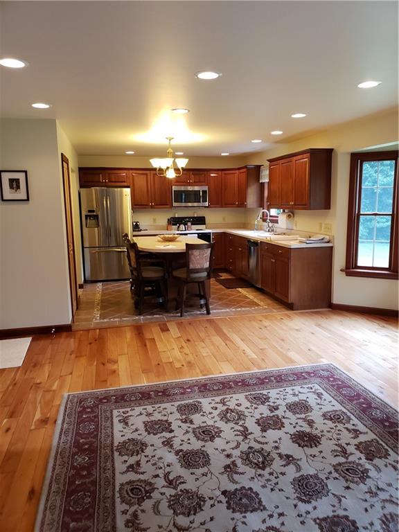 542 Stoneboro Road Grove City, PA 16127 - Photo 12 of 17