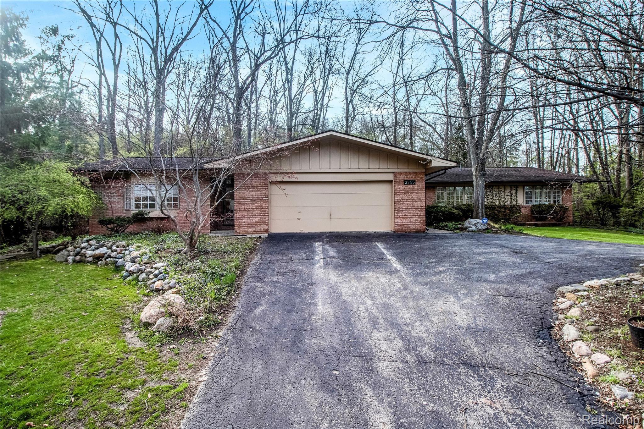 2955 Devonshire Road Ann Arbor, MI 48104 - Photo 40 of 40 IMG_8300-Edit~2.jpg