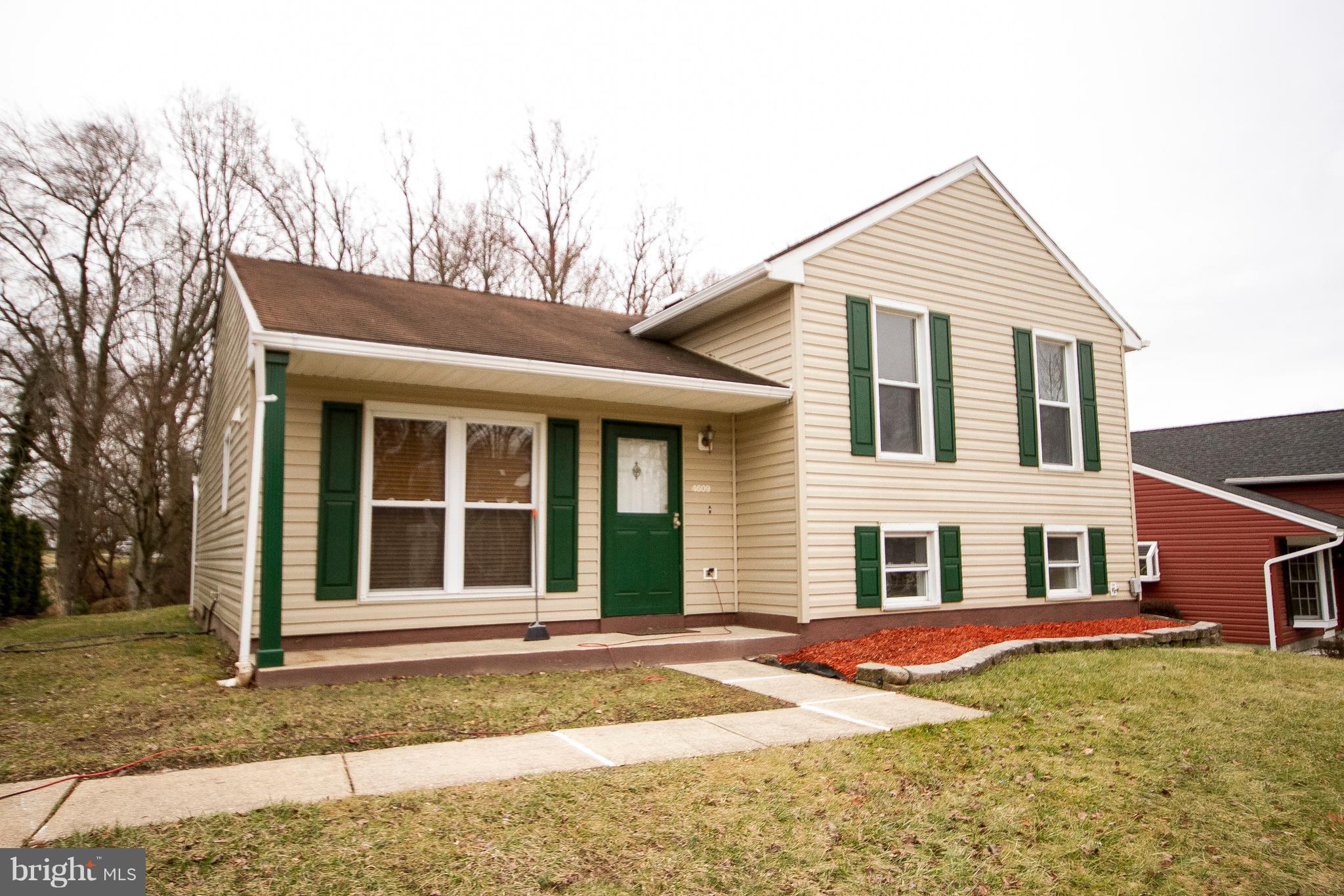 4609 Vicky Road Baltimore, MD 21236 - Photo 2 of 23 Exterior (Front)