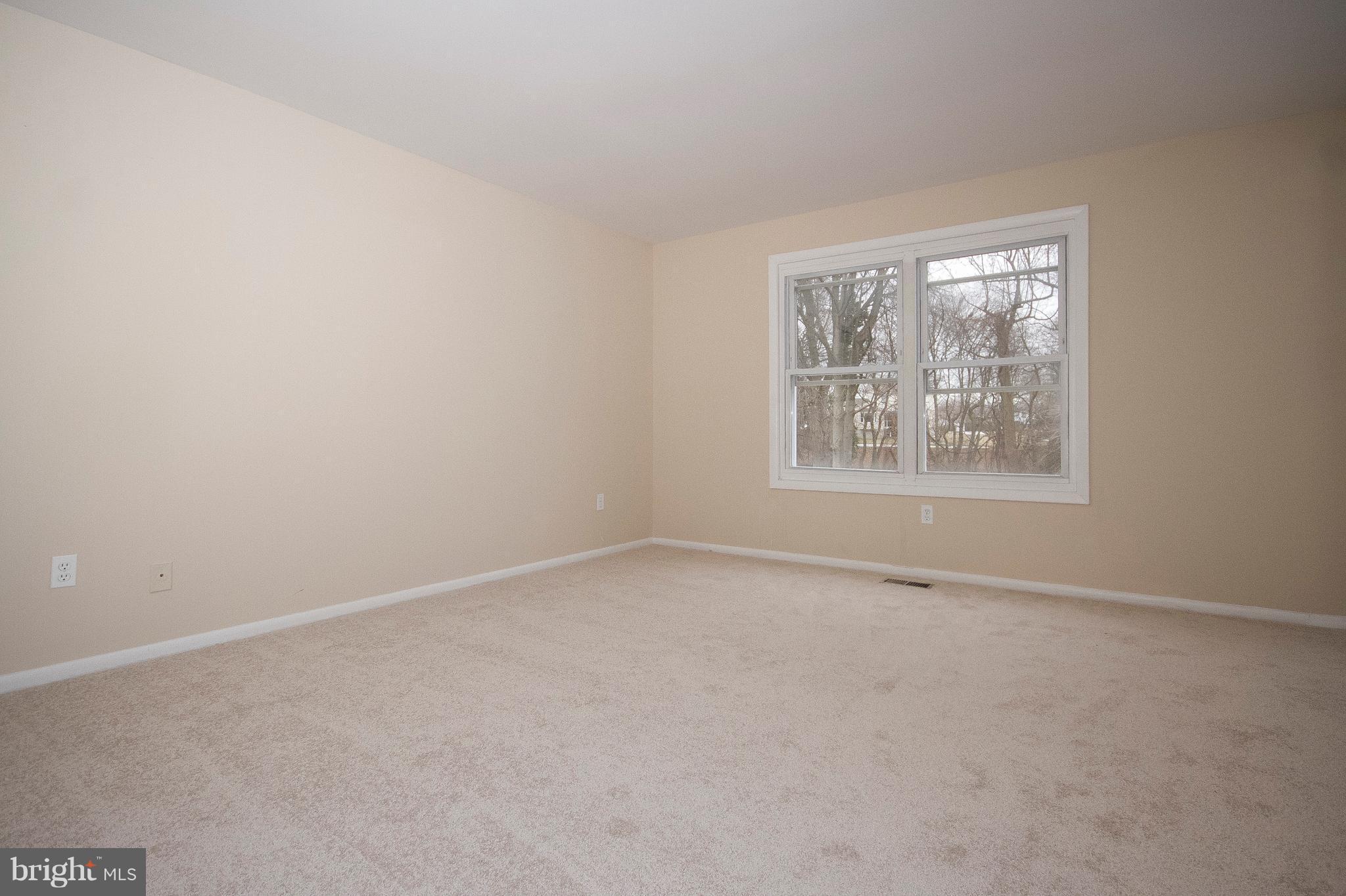 4609 Vicky Road Baltimore, MD 21236 - Photo 12 of 23 Bedroom (Master)