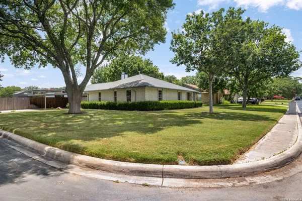 $349,900 | 14102 Susancrest Drive, San Antonio, TX 78232