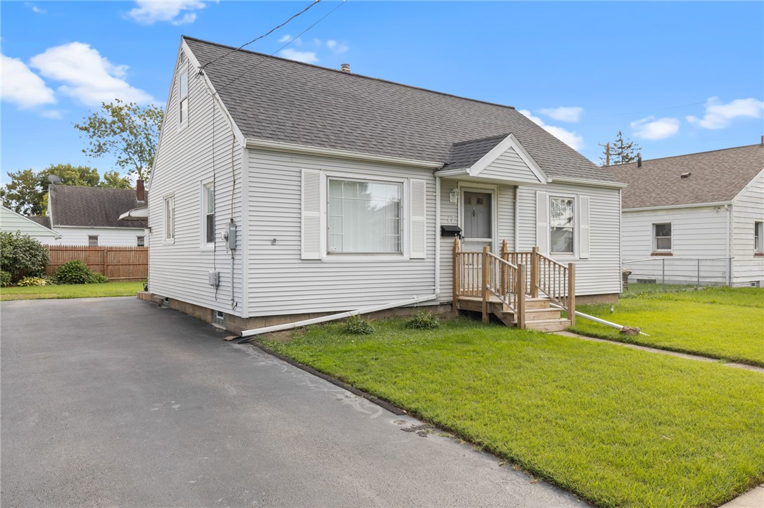 17 Sayne Street Rochester, NY 14621 - Photo 1 of 1