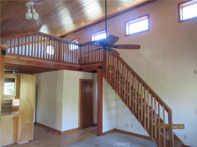 a view of entryway and hall