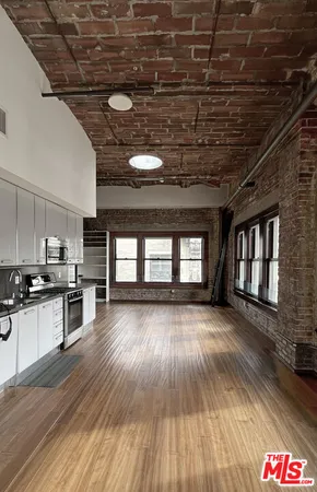 $549,000 | 460 South Spring Street, Unit 1211, Los Angeles, CA 90013
