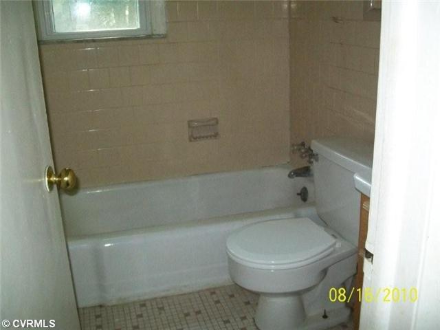 2307 Tignor Road Richmond, VA 23224 - Photo 6 of 6 Gallery Image 6