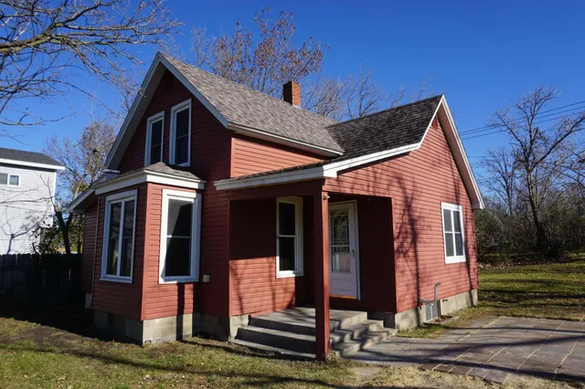 $199,800 | 820 Mississippi Avenue Northwest, Bemidji, MN 56601