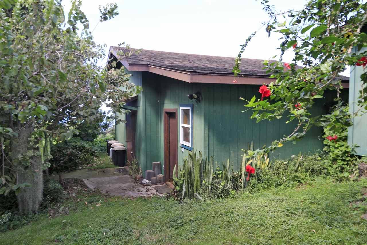 13434 Kula Highway Kula, HI 96790 - Photo 16 of 30 a view of a pathway of the house