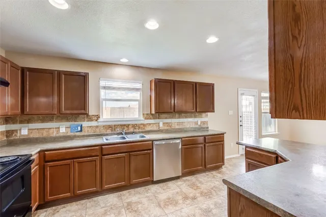 $1,900 | 9104 Single Bnd Trail, Temple, TX 76502