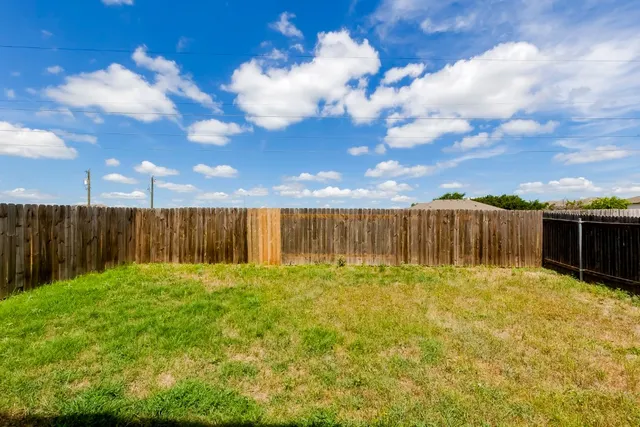 $1,900 | 9104 Single Bnd Trail, Temple, TX 76502