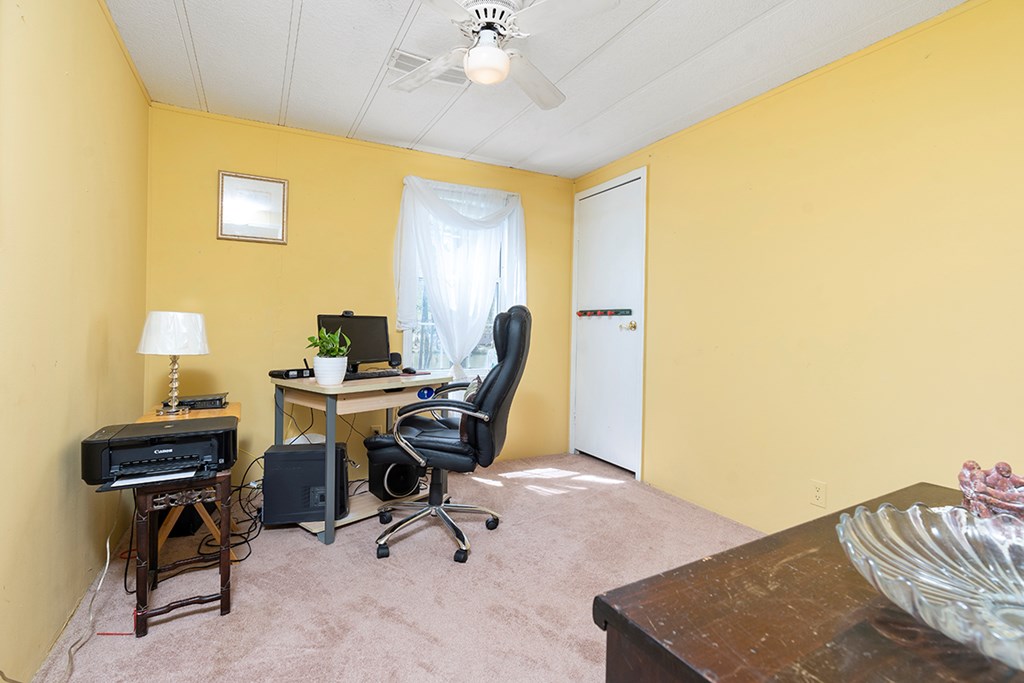 318 Holloway Cove Road Chappells, SC 29037 - Photo 8 of 18 Gallery Image 8