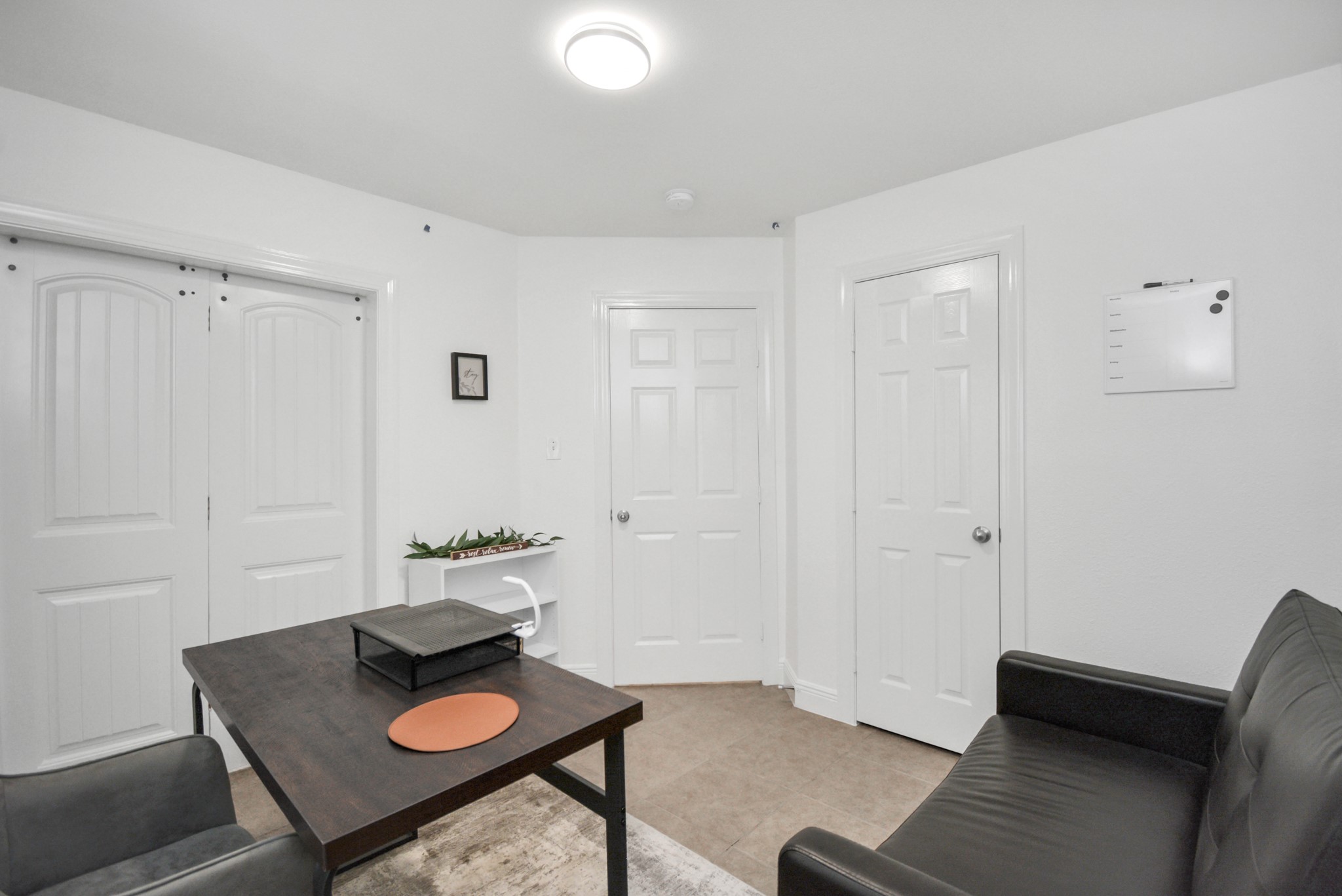 7830 Pardee Street Houston, TX 77028 - Photo 18 of 24 a living room with furniture and a wooden floor