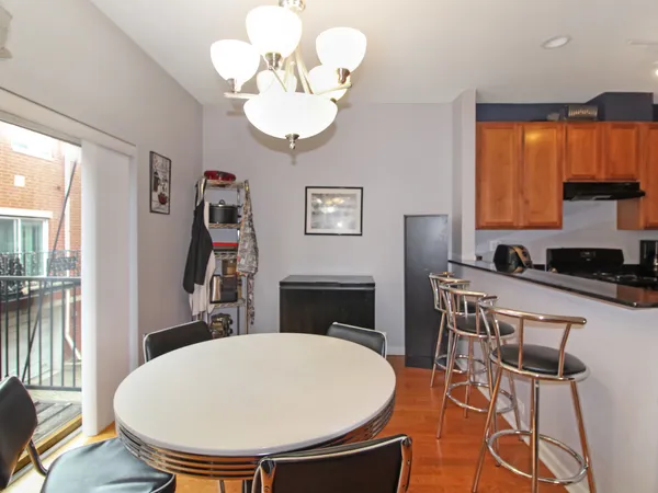 $409,000 | 2409 West 32nd Place, Chicago, IL 60608