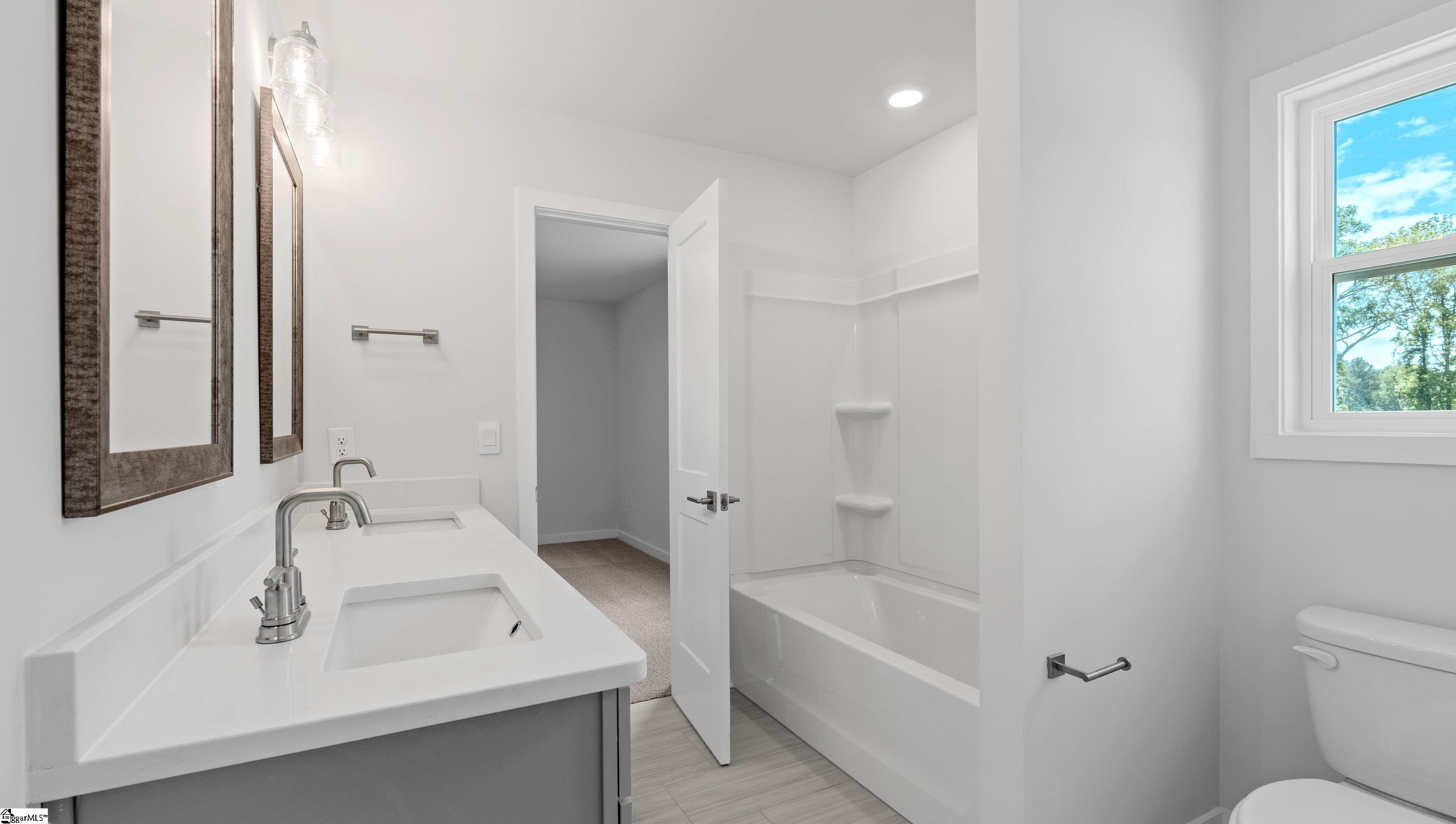 315 Fiery Road Greenville, SC 29607 - Photo 28 of 40 Gallery Image 28