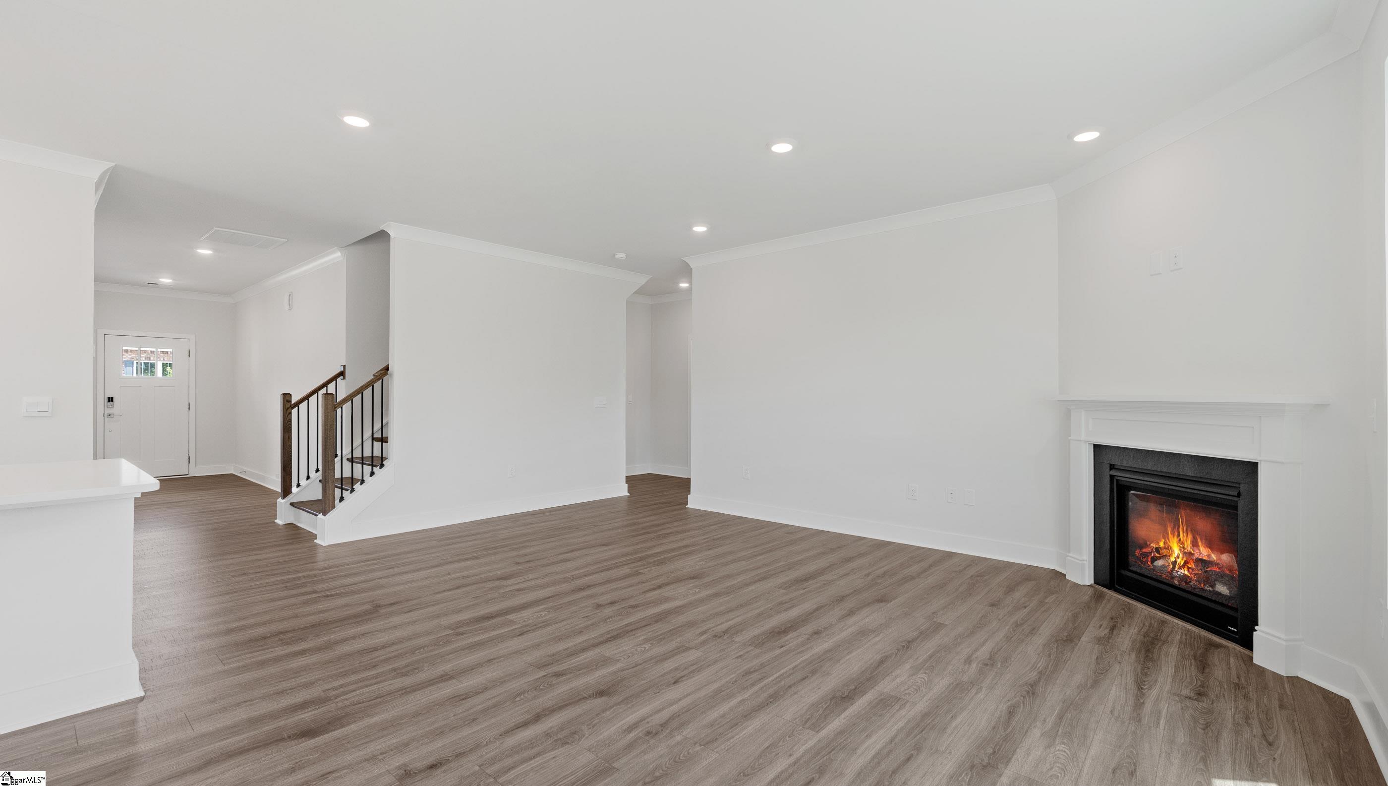 315 Fiery Road Greenville, SC 29607 - Photo 6 of 40 Gallery Image 6