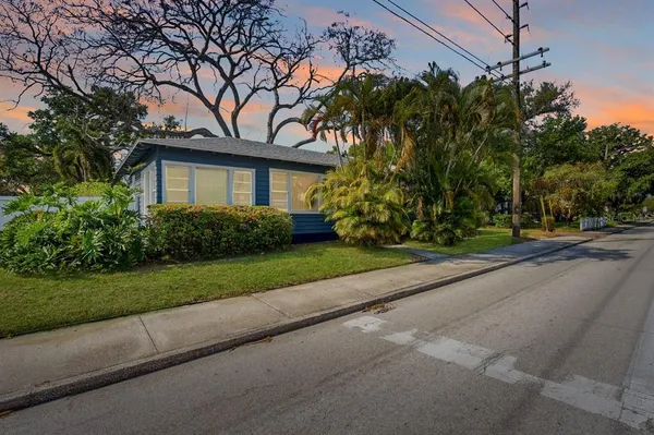 $550,000 | 1200 22nd Avenue North, St. Petersburg, FL 33704