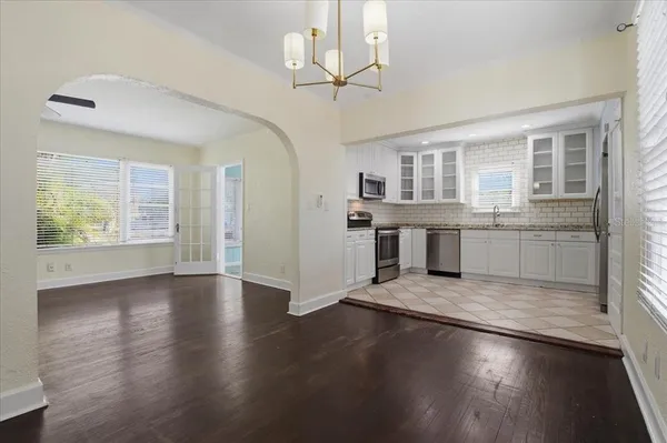 $550,000 | 1200 22nd Avenue North, St. Petersburg, FL 33704