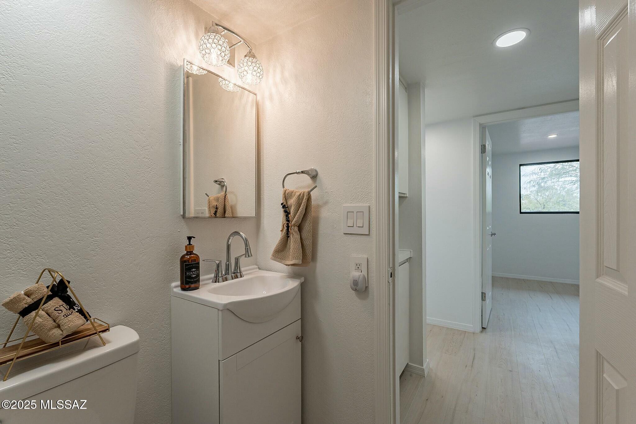 1812 West Caravelle Road Tucson, AZ 85713 - Photo 22 of 40